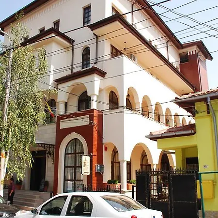 Πανσιόν Curtea Brancoveneasca 2*